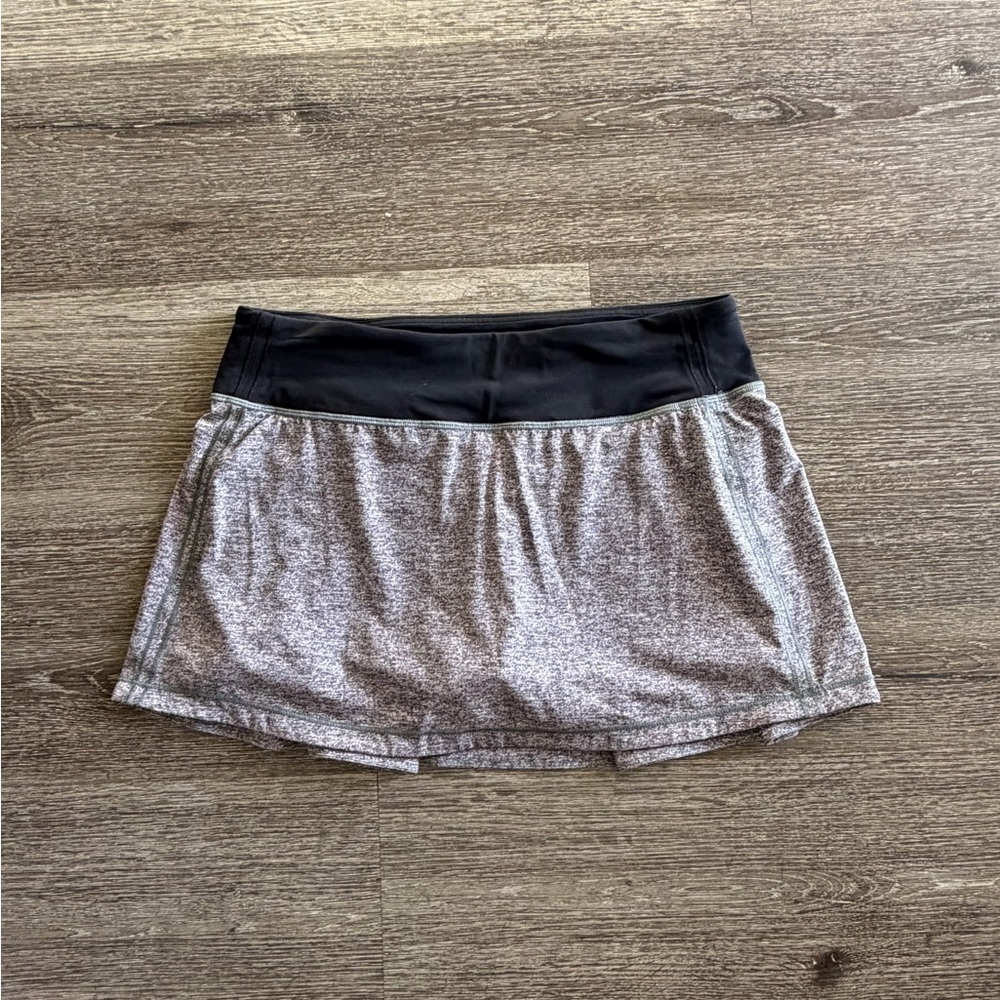 Lululemon Athletica Black and Gray Skirt